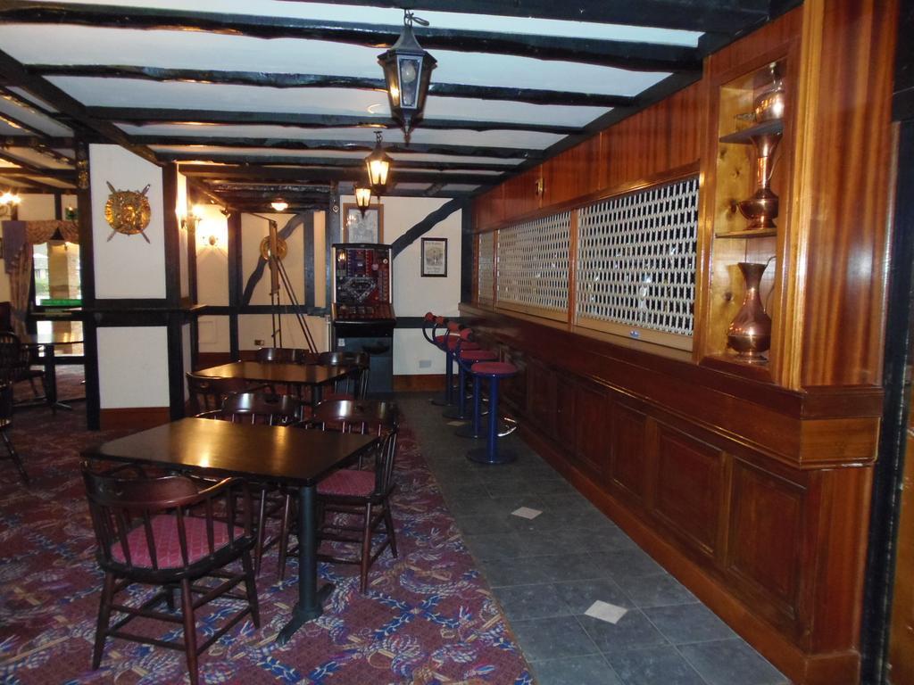 Lakeside Continental Hotel Camberley Dış mekan fotoğraf